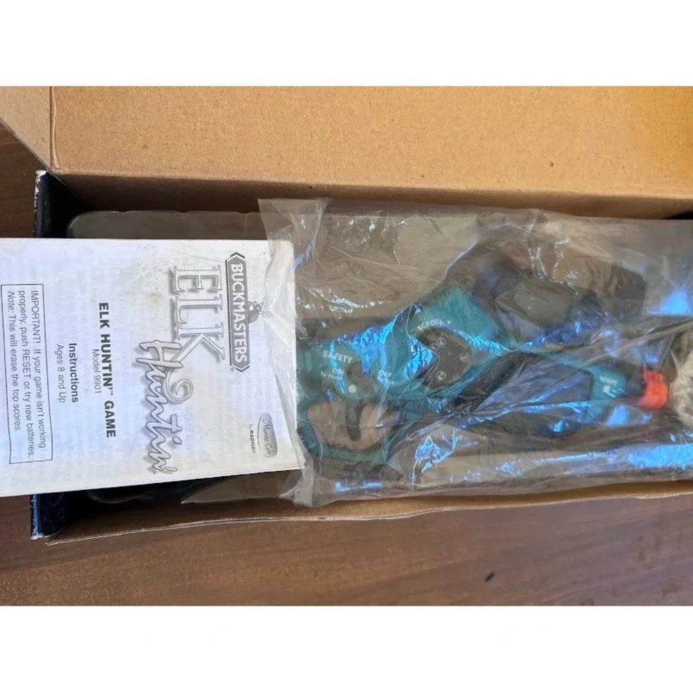 BuckMasters Simulated‎ Elk Huntin' Rifle in original box ~NEW in box